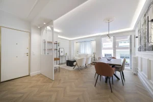 Blog ¿Tarima flotante o parquet? Descubre la diferencia